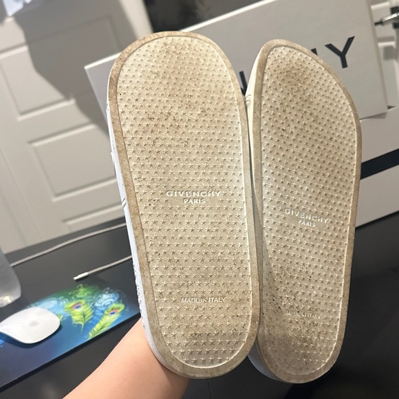 Givenchy White Logo Slide Sandals - Picture 5 of 7